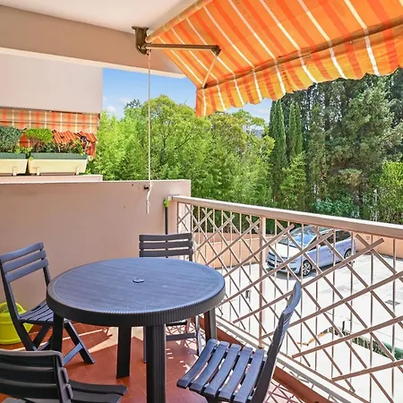Bel Apt Avec Piscine Balcon Et Parking A By Weekome Appartement Vallauris