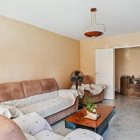 Bel Apt Avec Piscine Balcon Et Parking A By Weekome Appartement Vallauris
